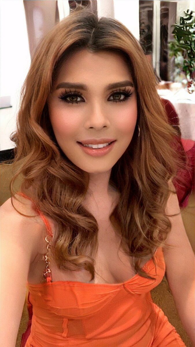 rachael levy large 2